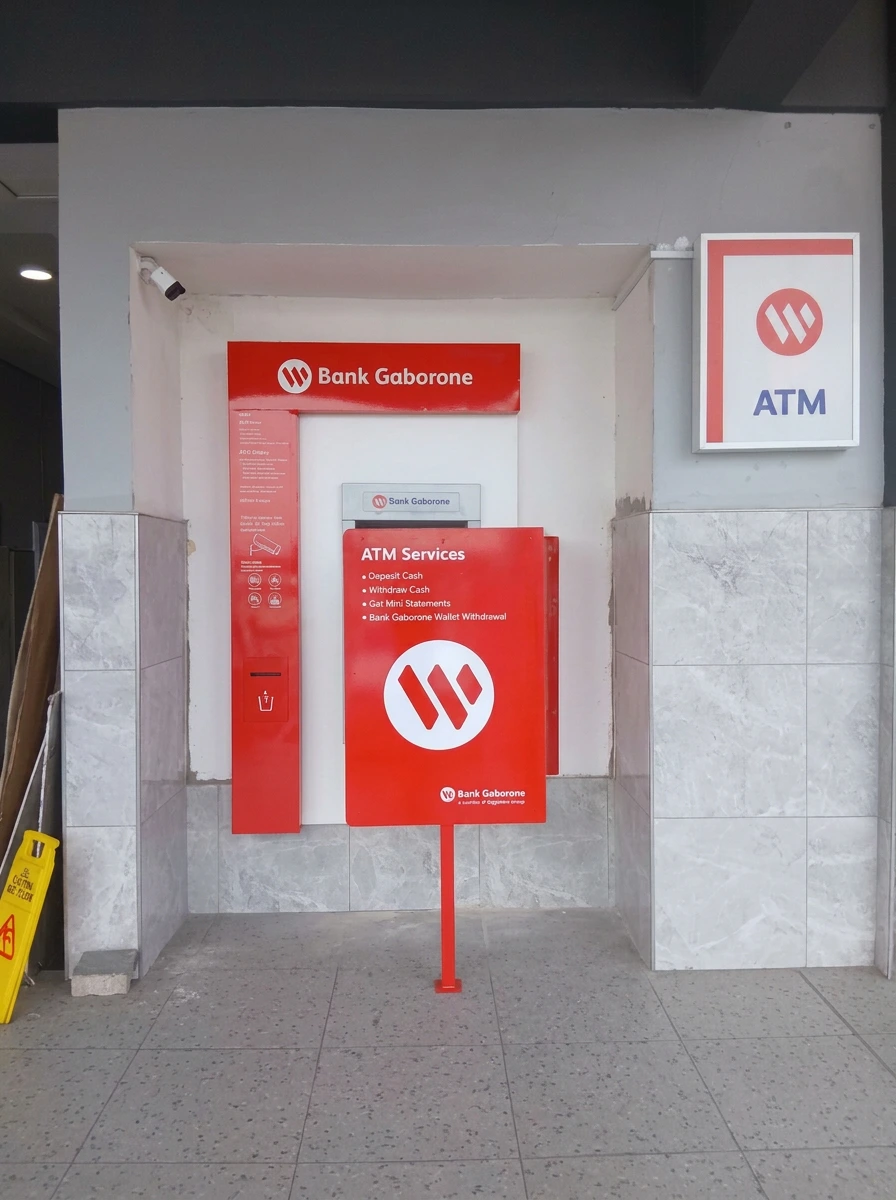Roll Out Projects signage by Fleetline